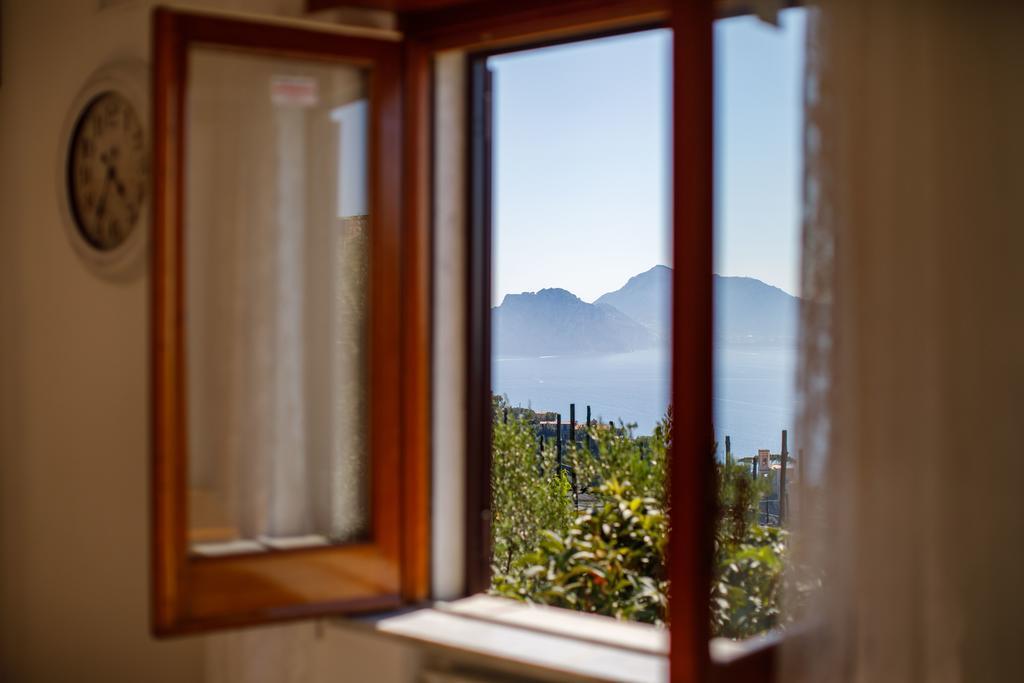 Appartamento Il Nido del Gabbiano Massa Lubrense Esterno foto